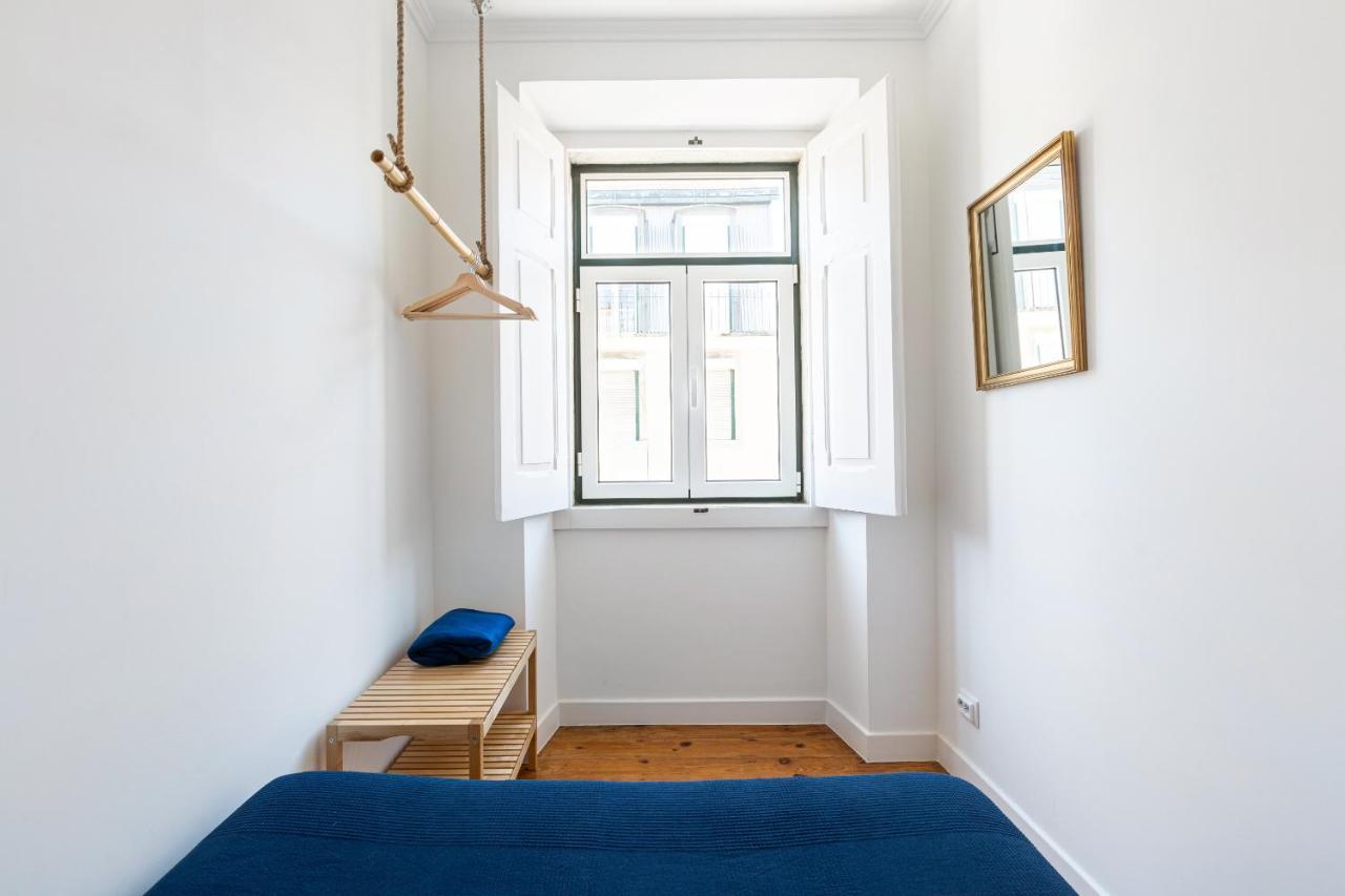 White & Blue Vintage Home In Graca Lissabon Buitenkant foto